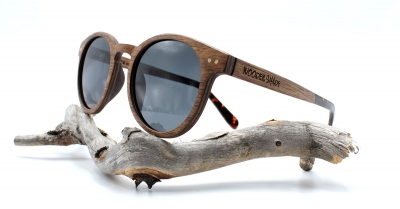 MAYA Walnut Wood Sunglasses "'Black"