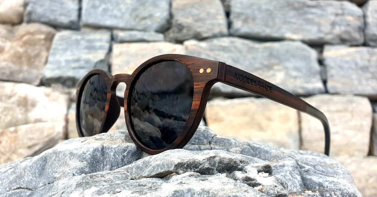 Damen Holz Sonnenbrille "Maya" Schwarz getönte Gläser | WOODEN SHADE® Sunglasses