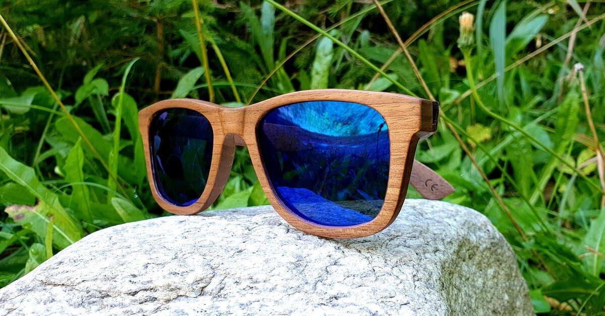 Walnut Wood Sunglasses | Blue mirror lenses | Men & Women | WOODEN SHADE