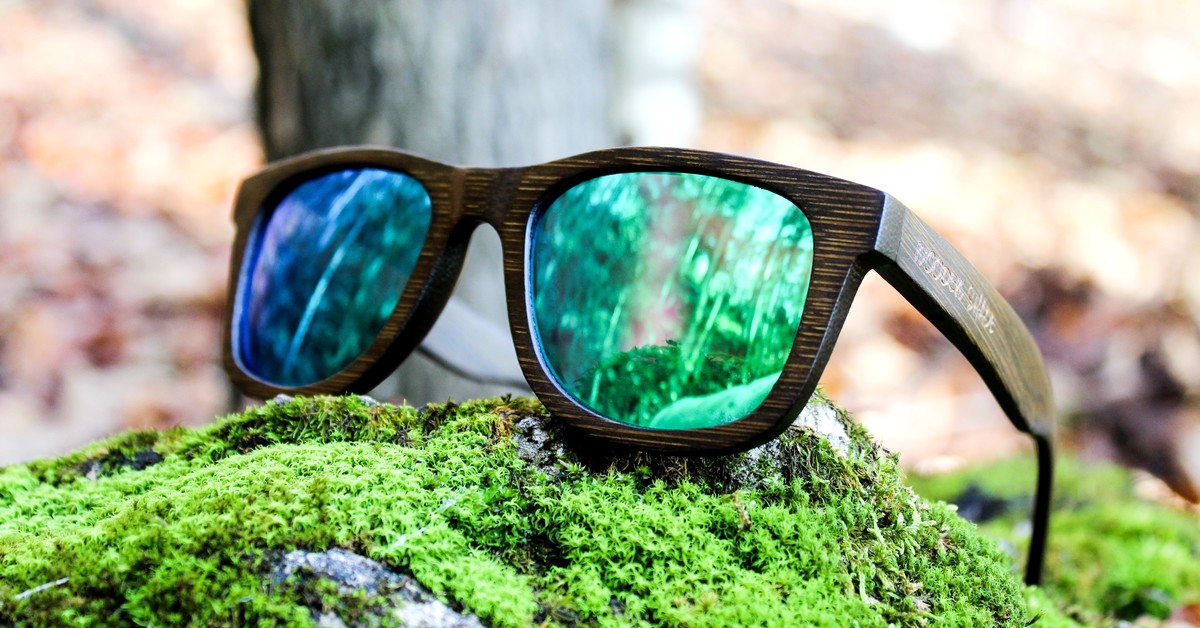 Grün verspiegelte Bambus Sonnenbrille für Damen & Herren | WOODEN SHADE®